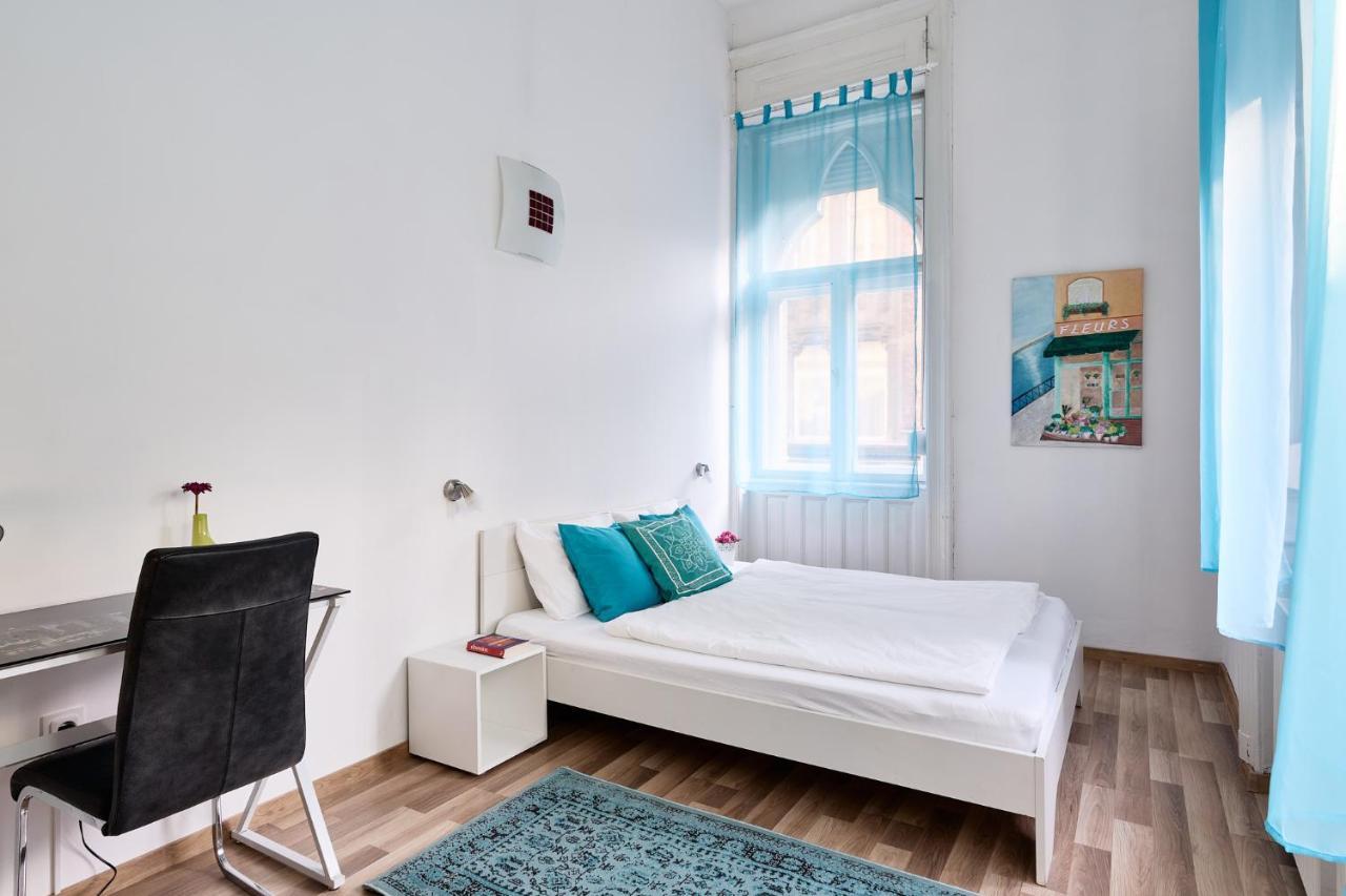Apartment 4 Next To The Nightlife Budapest